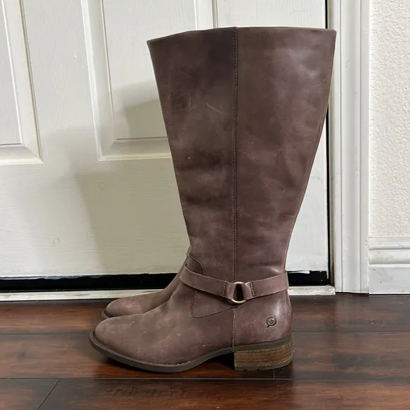 Born Saddler Tall Riding Boots Women's 10 M Taupe Distressed New Preppy …
