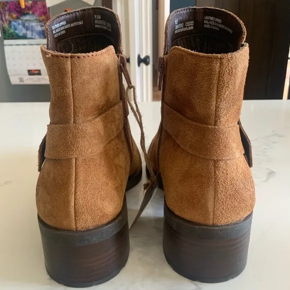 Born Tori Suede Leather Ankle Boots Women’s Size 9.5 NWT