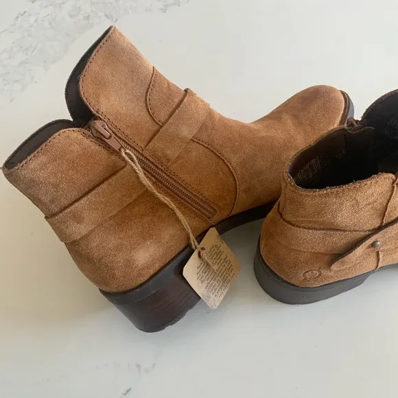 Born Tori Suede Leather Ankle Boots Women’s Size 9.5 NWT