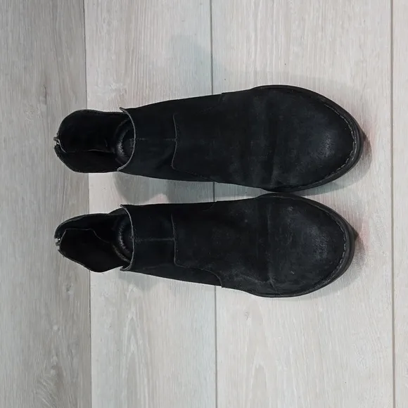 Born Women Kerri Dark Distressed Cut Out Leather Boots shoes sz 7.5