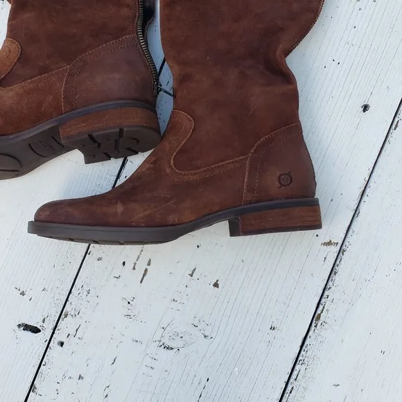 BORN WOMEN'S BORMAN BOOTS ROUND TOE Nubuck Brown Knee-High Riding Boots NEW
