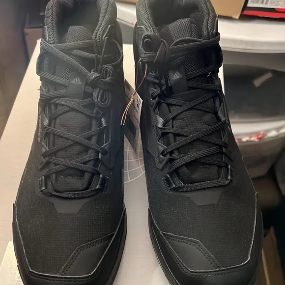 Brand New Adidas Terrex Mid Gtx