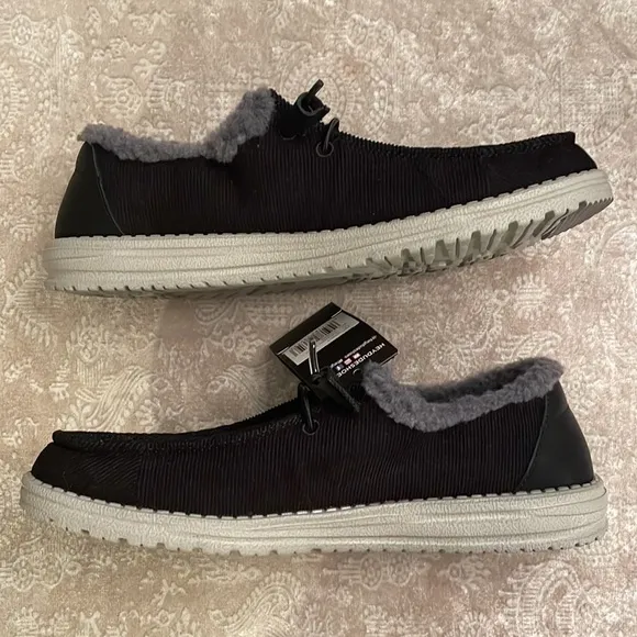 Brand New Hey Dude Black Corduroy Gray Plush Fleece Lined Slip On Casual Shoes
