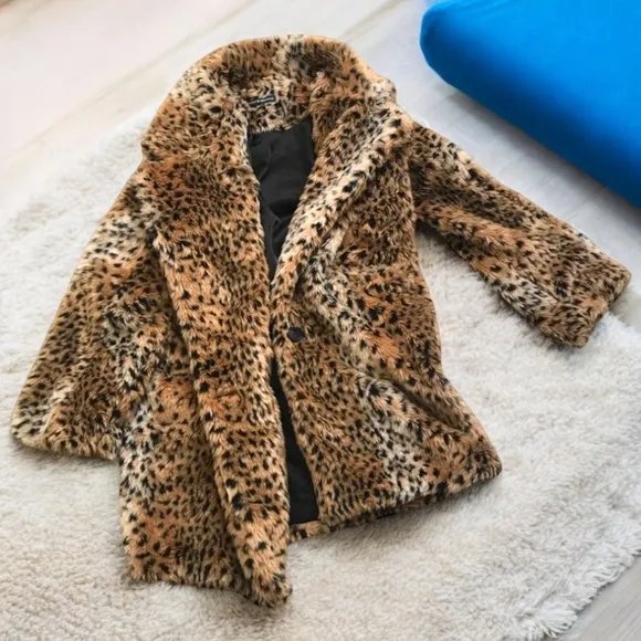 Brandy Melville Leopard Print Faux Fur Coat, One Size, Mid-Thigh Length