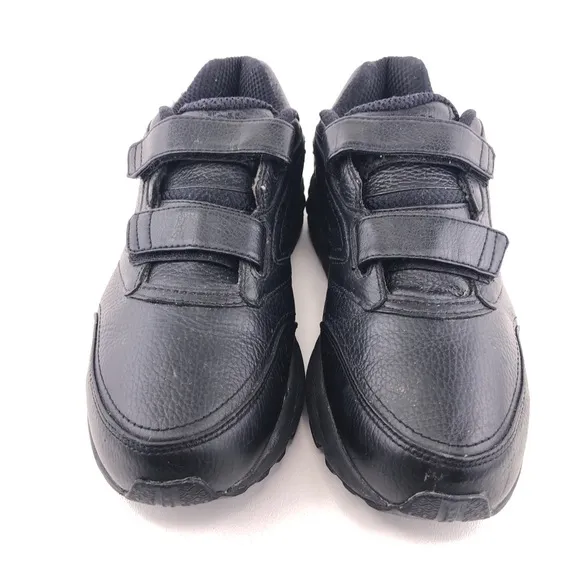 Brooks Addiction Black Leather Walking Shoes 9.5 EE