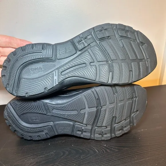 Brooks Adrenaline GTS Running Shoes Wide