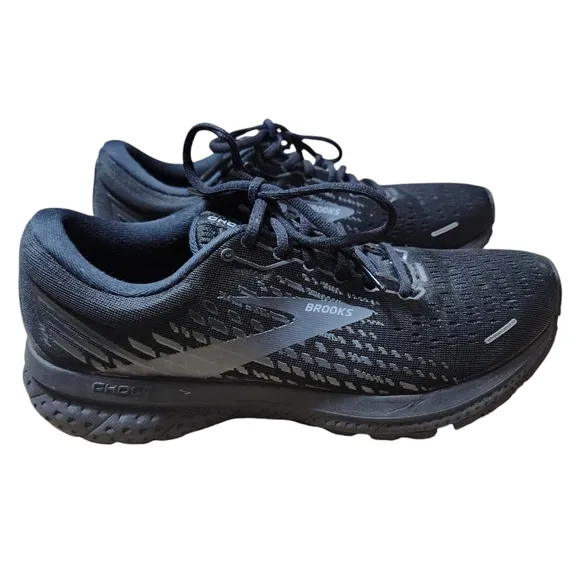 Brooks Ghost 13 Mens Black Running Sneaker