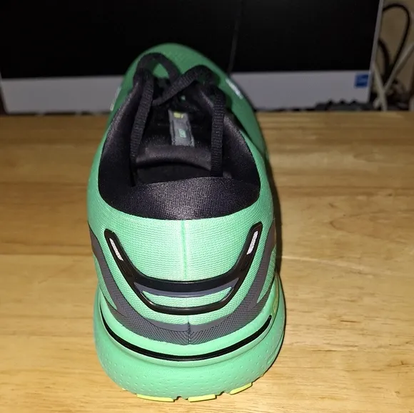 Brooks Ghost 15 mens lime green shoes in a size 14. They're new without a box.