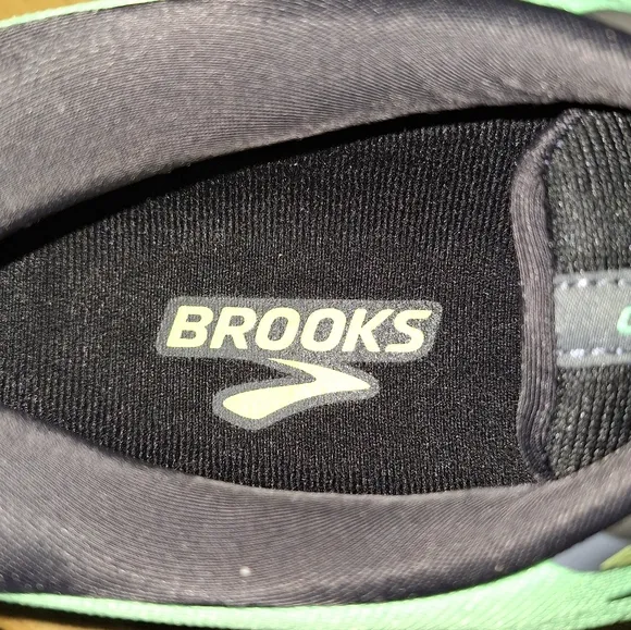 Brooks Ghost 15 mens lime green shoes in a size 14. They're new without a box.