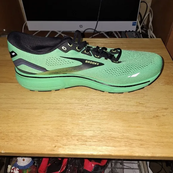 Brooks Ghost 15 mens lime green shoes in a size 14. They're new without a box.