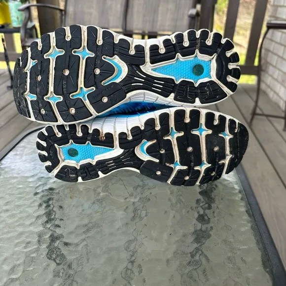 Brooks Glycerin 11 Blue Tennis Shoes  Running Athletic Woman’s Size 11