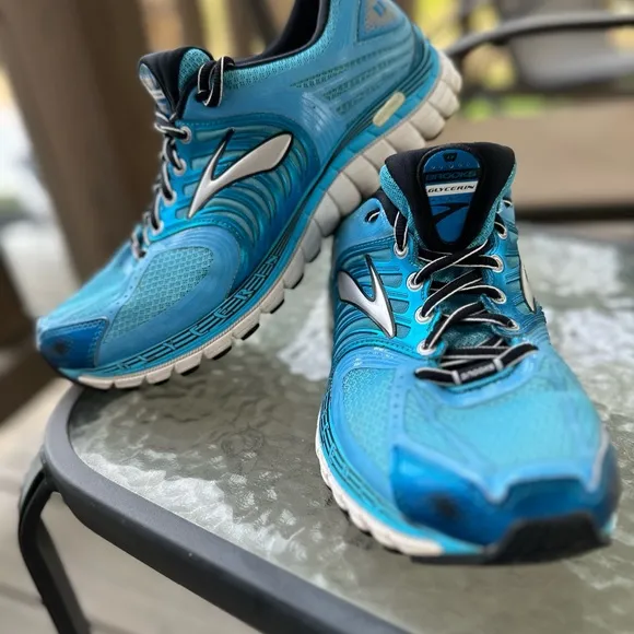 Brooks Glycerin 11 Blue Tennis Shoes  Running Athletic Woman’s Size 11