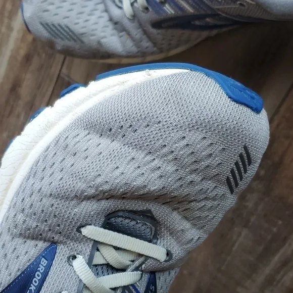 Brooks Mens Adrenaline GTS 19 Trainer Running Sneakers Shoes sz 11.5 Medium D