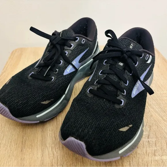 Brooks Women's Black and Purple Running Shoes