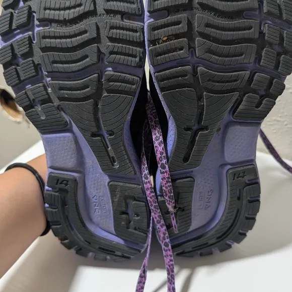 Brooks Women's Black and Purple Running Shoes