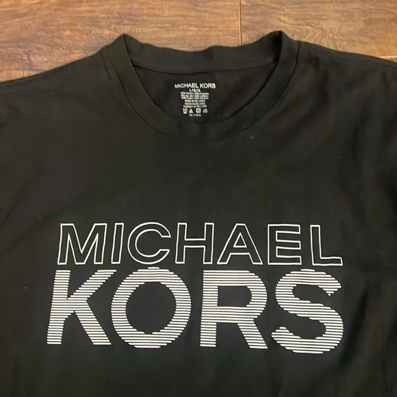 Bundle of Two Michael Kors Shirts, Sz (16; 34/35) &amp; Large.