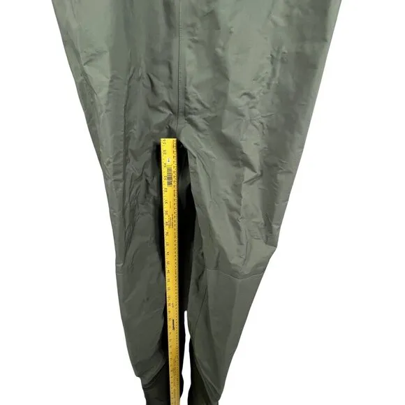Cabelas Mens 9 Dry-Plus Chest Waders Adjustable Straps Attached Boots Waterproof