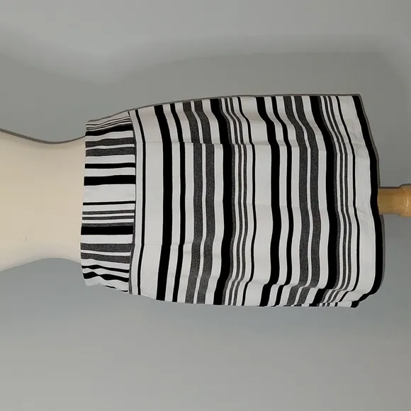 CAbi grandstand mixed stripe faux wrap tie front skirt womens size S