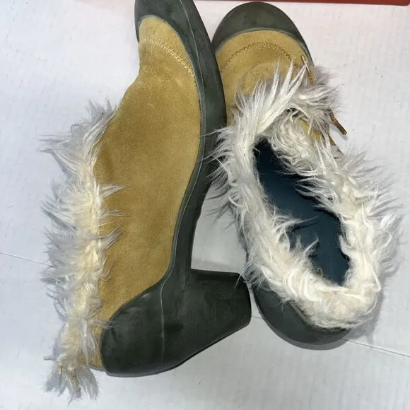 CAMPER Minie Musgo Tan  Suede  Faux Fur Trim and Bow Shoe Size 10 NWB