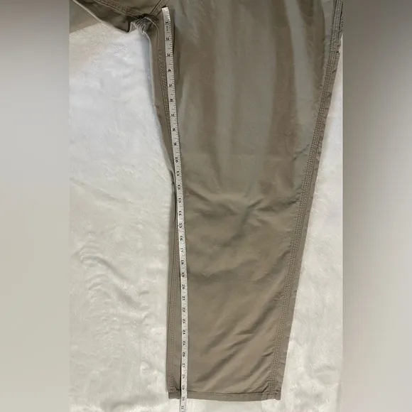 Carhartt Men's Loose Fit Canvas Utility Work Pant Size 36