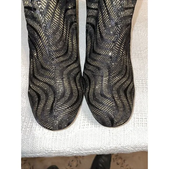 Chic Lady Couture Women’s Fashion Boots Size 42 U.S. 11 M Black Gold Glitter NIB