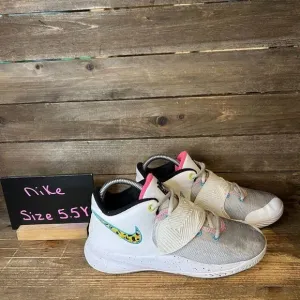 Childrens Big Kids Nike Kyrie Flytrap 3 South Beach Shoes Basketball Size‎ 5.5 Y
