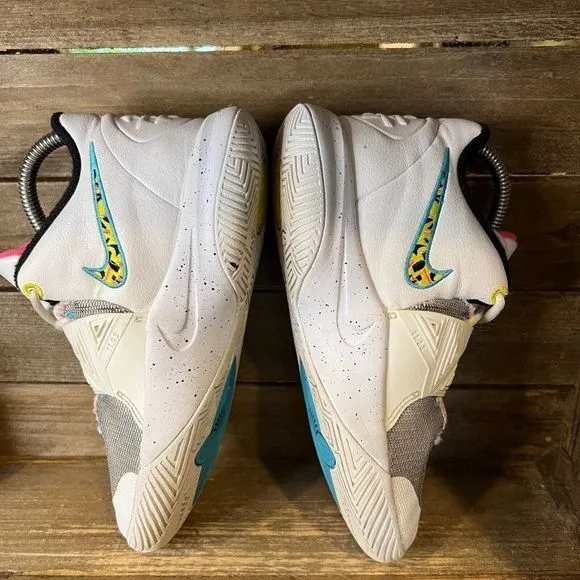 Childrens Big Kids‎ Nike Kyrie Flytrap 3 South Beach Shoes Basketball Size 6 Y