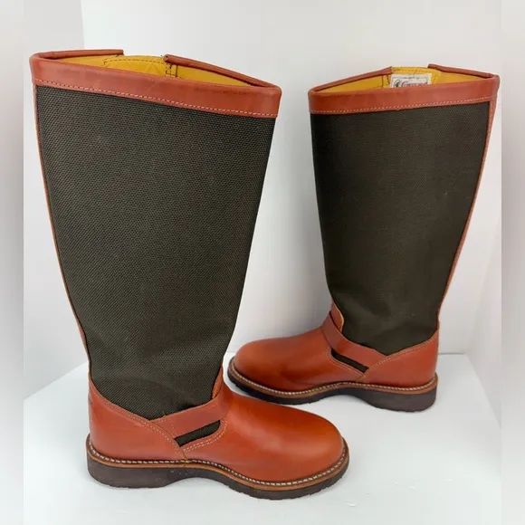 Chippewa size 8.5 Women’s Brown Leather Field Hunting Snake Boots Style L23913