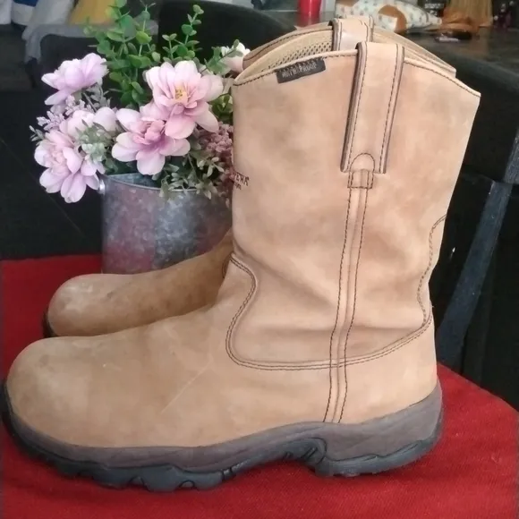 CHIPPEWA STEEL TOE WATERPROOF BOOTS