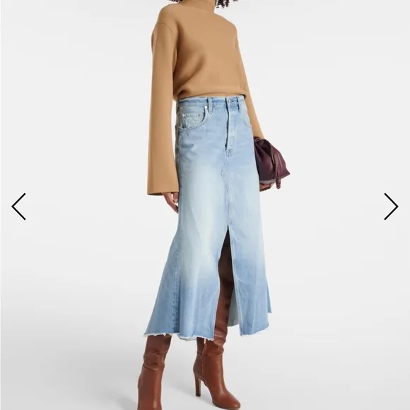 Citizens of Humanity Mina Reworked Denim Skirt in Carousel Size 27