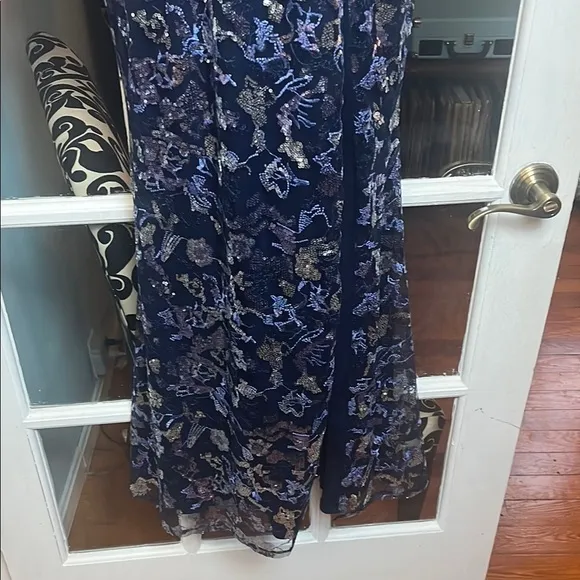 CITY STUDIO PROM Blue Sequin Embellished Sheath Full Length Dress side slit. EUC