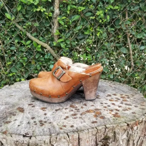CLARA CAMPUS&quot; Wooden Clogs By Frye Shoes Sz 7