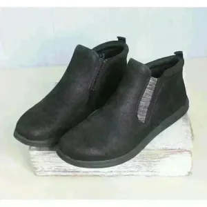 Clarks Cloudsteppers Zipper Chucka Faux Suede Slip On Black Ankle Boots Size 8.5
