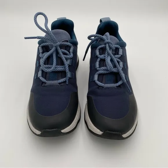 Clarks Collection Ultimate Comfort Lace Up Walking Shoes Sneakers Navy Size 9