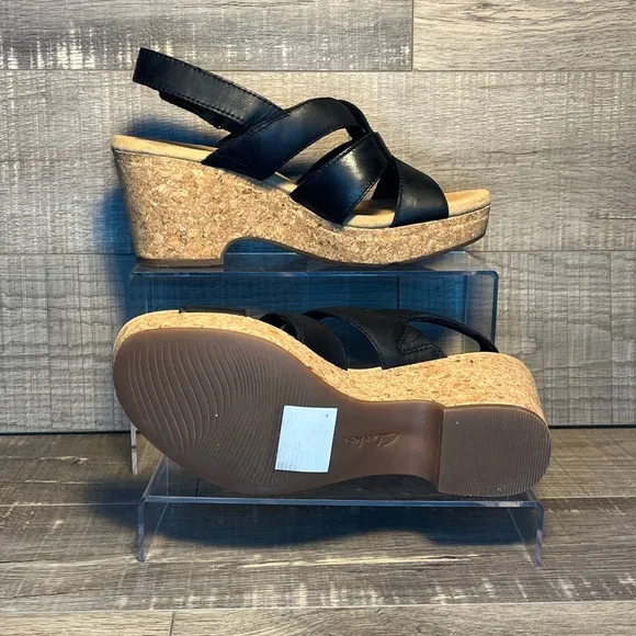 Clarks- Giselle Beach 261-64788