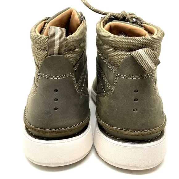 Clarks Larvik Mid Olive Leather Boots