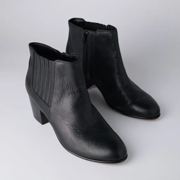 Clarks Maypearl Tulsa Women's US 8.5M Bootie Black Leather Side Zip Ankle Boot