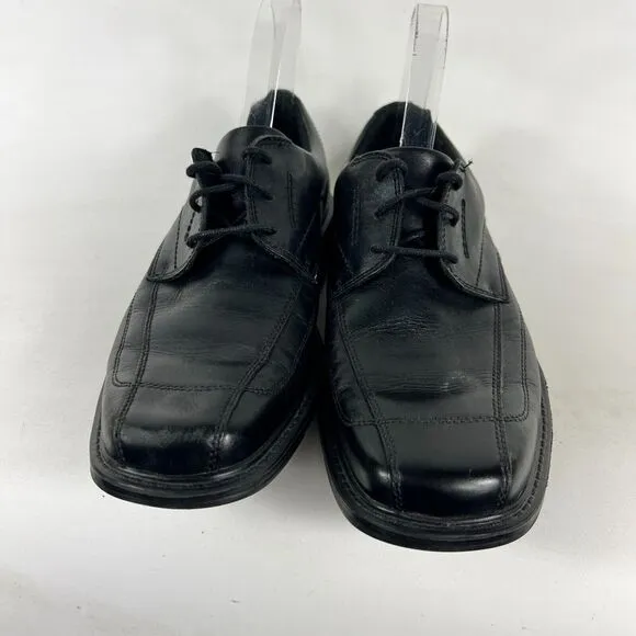 Clarks Oxford Men's 8.5 Black Leather Slip-On Low Square Toe Formal Dress Shoes