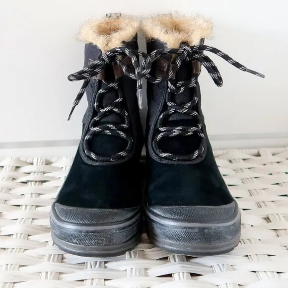 Clarks Suede Leather Nylon Rubber Fur Waterproof Lace-up Winter Rain Boots 7.5