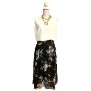Classic and gorgeous WORTH Navy Floral Chiffon Skirt