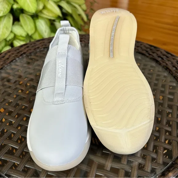 Clove Solo Limited Edition Womens Sneakers Gray 8 Work Nursing Running Walking