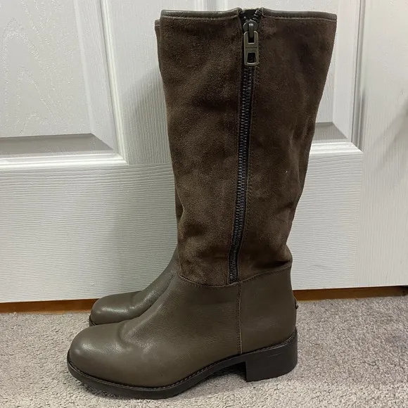 Coach Bailey Safari Brown  Womens Leather Fashion Knee-High Boots Size 9.5B