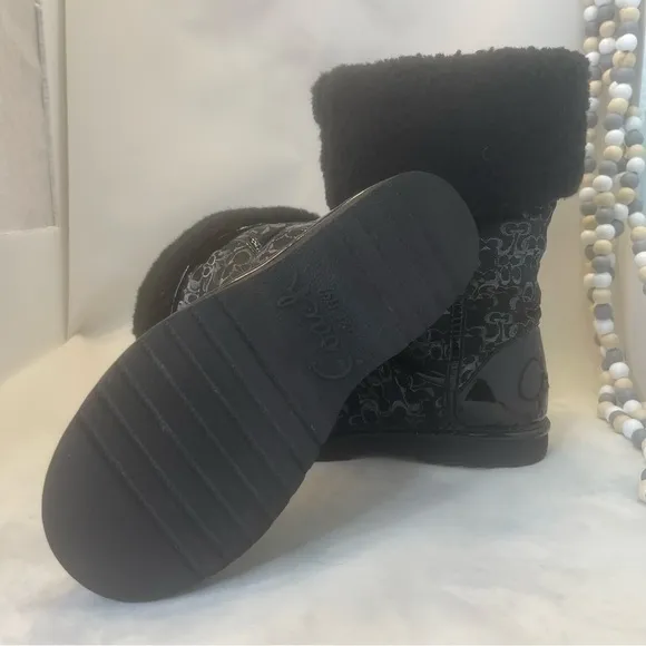 COACH Signature NIKOLE Black Fur lined Boots, Women’s Black 5B