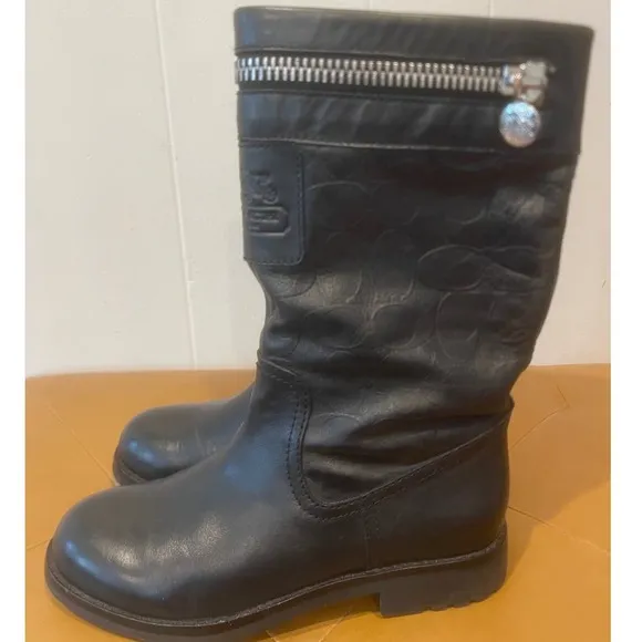Coach Women's Leather Boots Signature C Zipper Accent Pull On Black Boots Sz 6