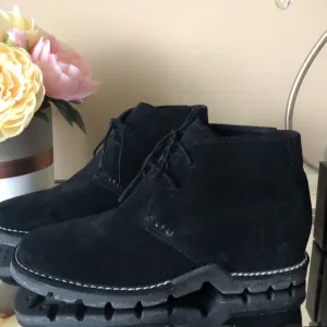 Cole Haan Black Suede Lace Up Chukka Desert Boots