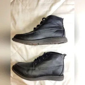 Cole Haan Leather Boots, Boys sz4.5, black.