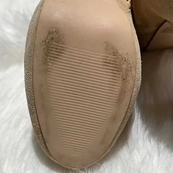 Colin Stuart Victoria secret Tan Suede Fashion show boots Size 8.5.  B76