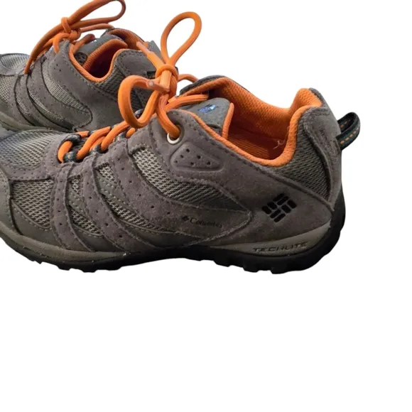 Columbia boy's low top sneaker style hiking shoe grey and orange size 2