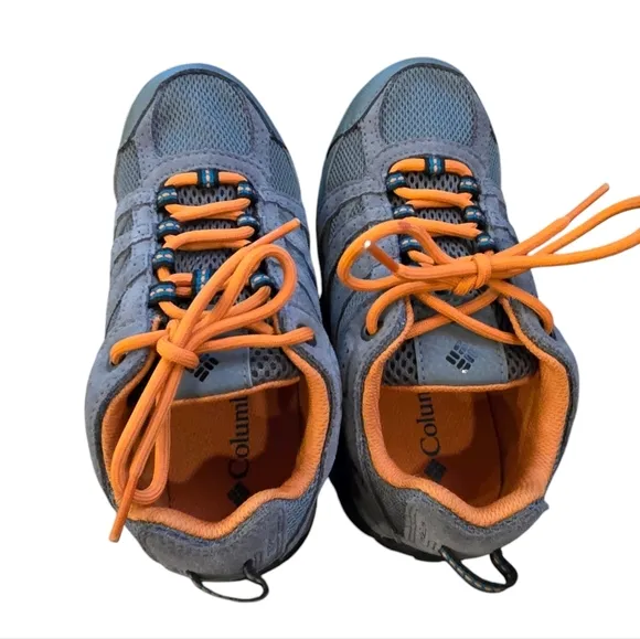 Columbia boy's low top sneaker style hiking shoe grey and orange size 2