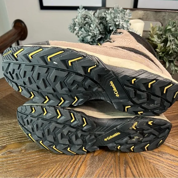 Columbia Crestwood Hiking Boots Men's Waterproof Mid Outdoors Shoes.